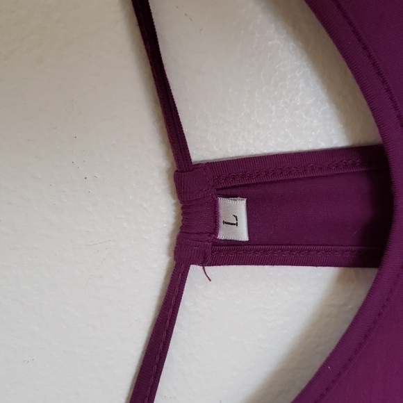 Amazon Brand long sleeve top, open back, t bar back, unique, purple. Sz Large - Picture 4 of 6